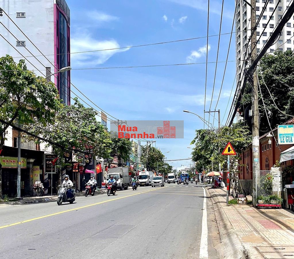 Mặt tiền cấp 4 Đặng Văn Bi siêu hiếm 5.5x21