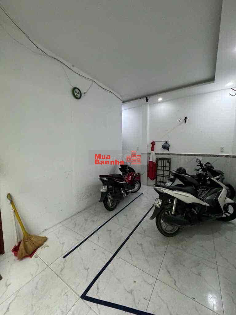 🍀NHÀ 4 TẦNG - DÒNG TIỀN 22TR/TH - HẺM SẠCH SẼ THOÁNG MÁT - NGÃ 4 LQD