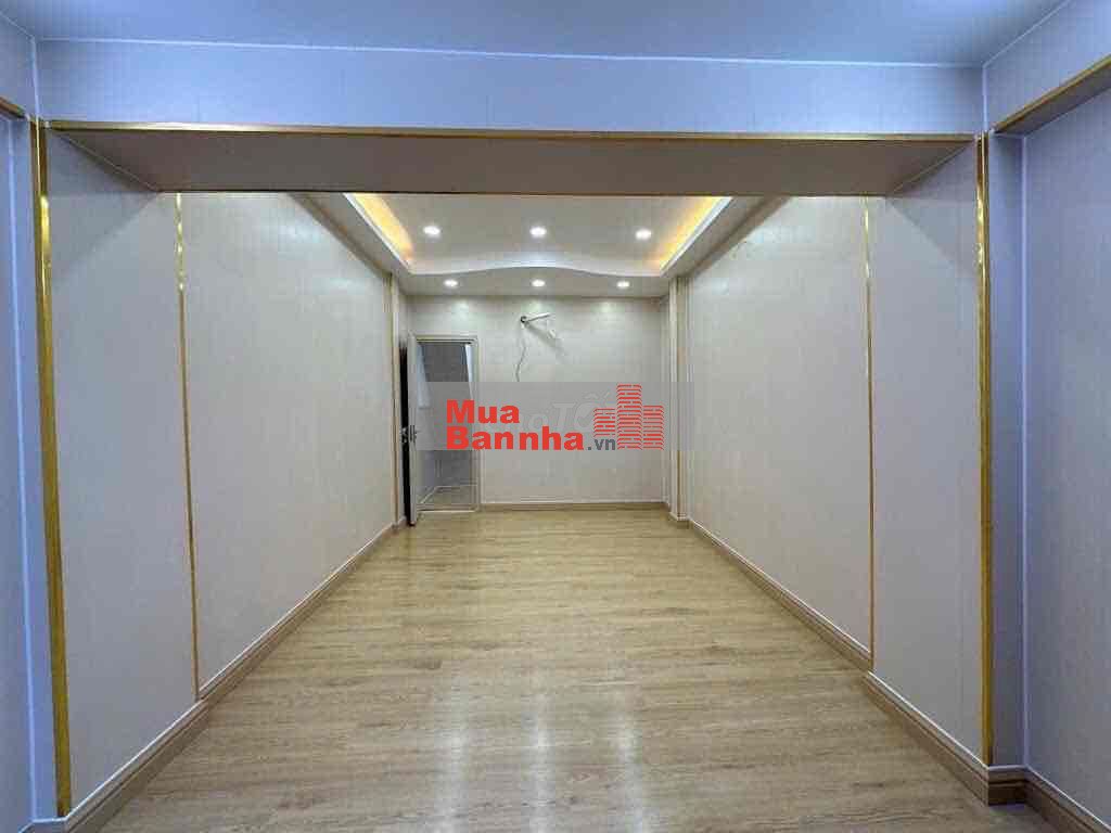 KẸT TIỀN BÁN NHÀ MẶT TIỀN MỚI 100% - 2 TẦNG - SỔ NỞ HẬU TÀI LỘC