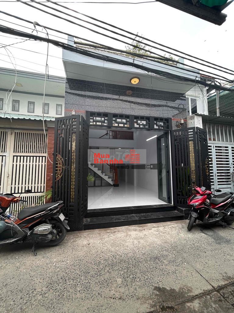 NHÀ HẺM XE HƠI PHẠM HÙNG