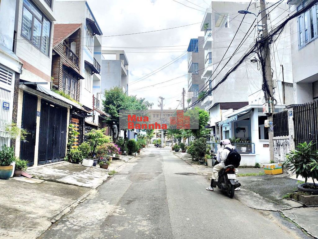 GẤP BÁN! Nhà Mặt tiền khu Cư Xá Điện Lực - Trường Thọ, Thủ Đức