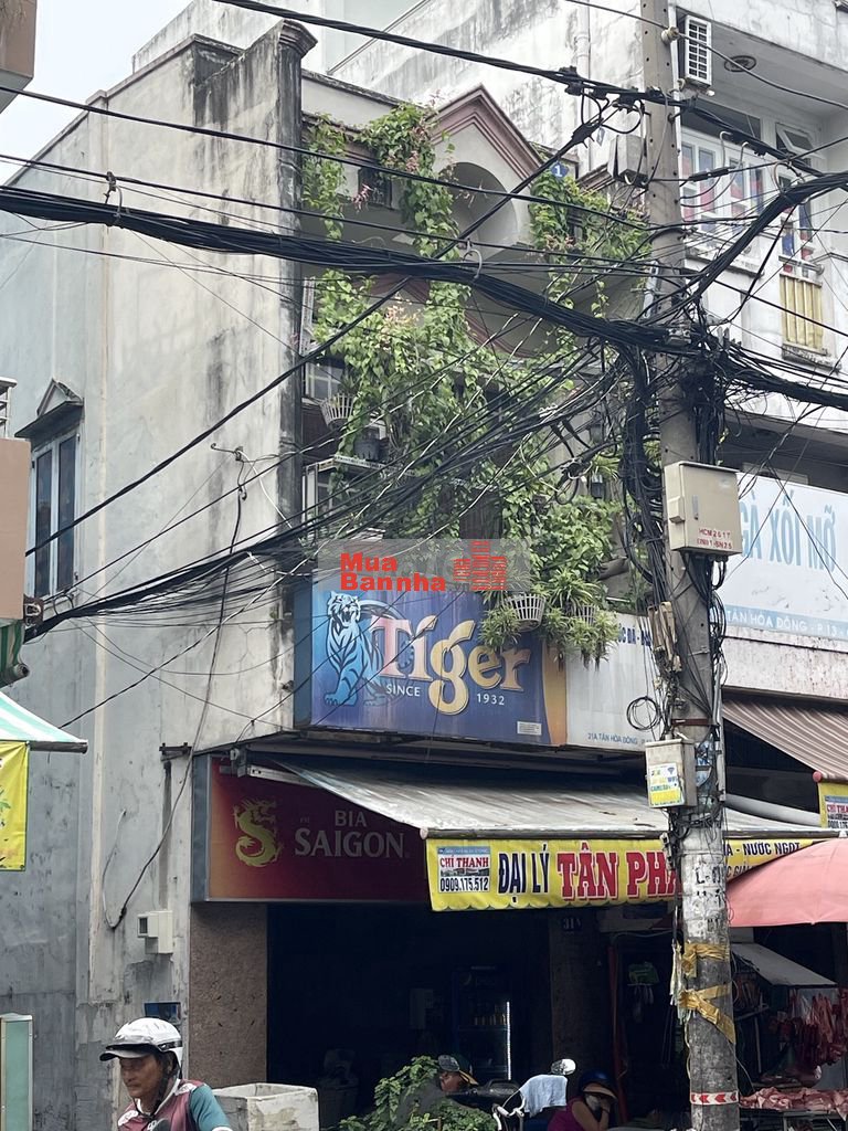 Nhà mặt tiền cạnh hẻm, sát bên trường cấp 1-3-2, siêu thị, chợ, bvq6