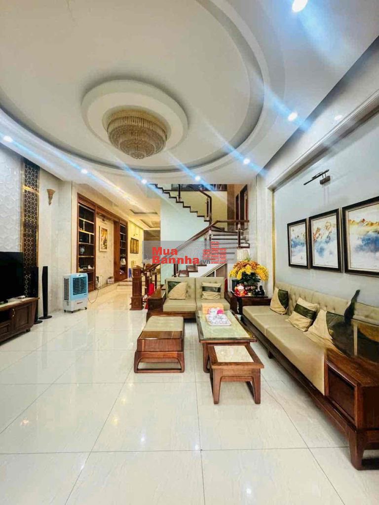 Bán căn nhà 3 tầng siêu đẹp ngay thuế Đồng Nai