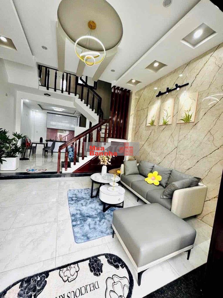 XE HƠI - XE TẢI - HẼM ĐỖ ĐƯỢC 2 CHIẾC CÁCH MẶT TIỀN CHỈ 15 MÉT 70M2 -