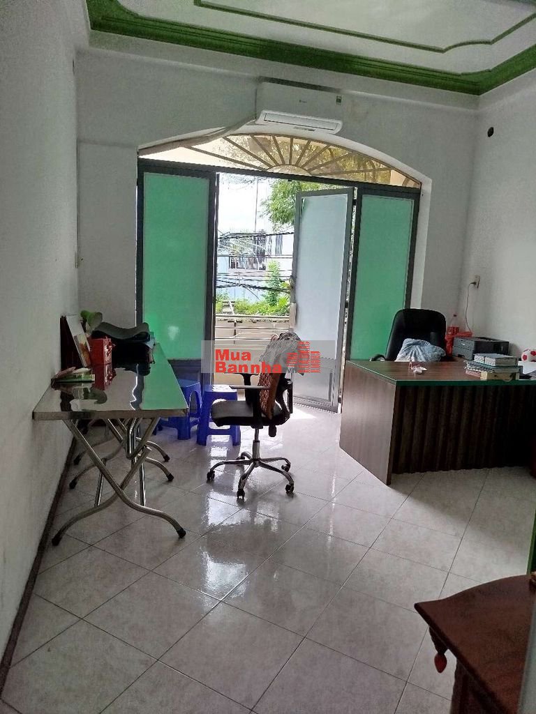 MT hẻm 861 Trần Xuân Soạn,Q7, 4PN, taxi đến nhà. Nở hậu. Chỉ nhỉnh 4t