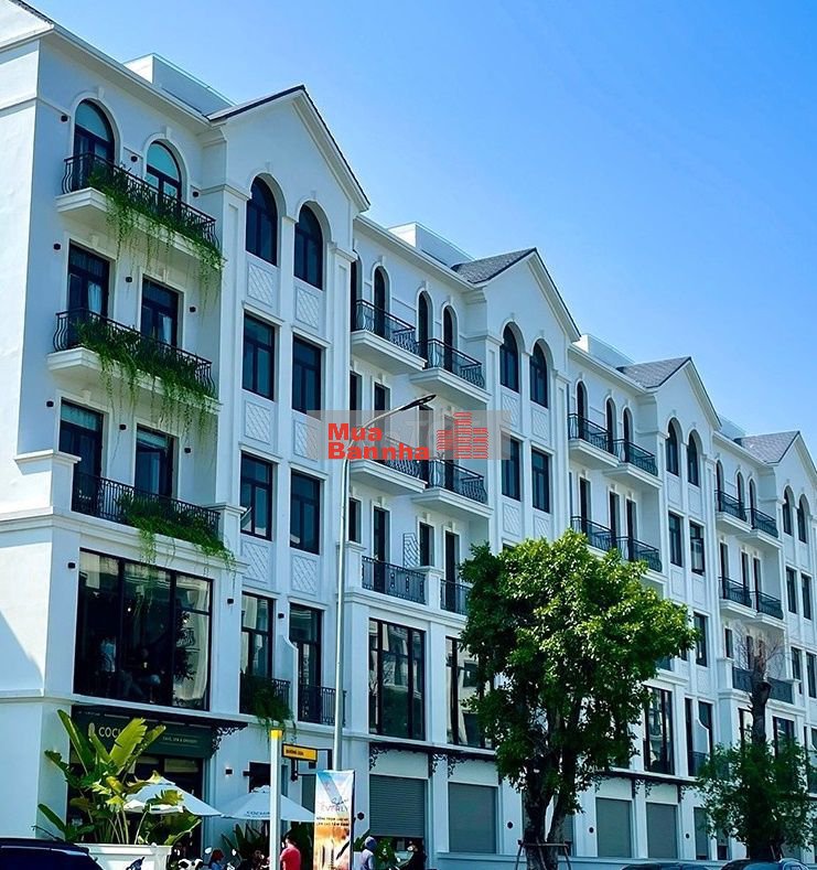 Bán nhà phố 84m2 hoàn thiện có thang máy, máy lạnh, sẵn hợp đồng thuê