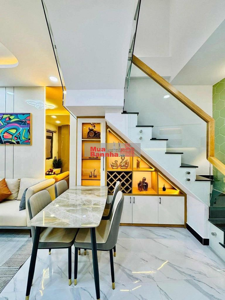 4 Phòng Ngủ -Gia đình ở PHẢI MUA NGAY -> Bùi Đình Túy, hẻm thông!!!