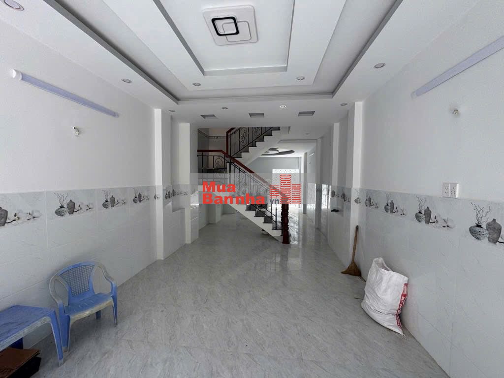 Bán nhà Hẻm xe hơi đường Trần Thủ Độ, 4x15 2 lầu