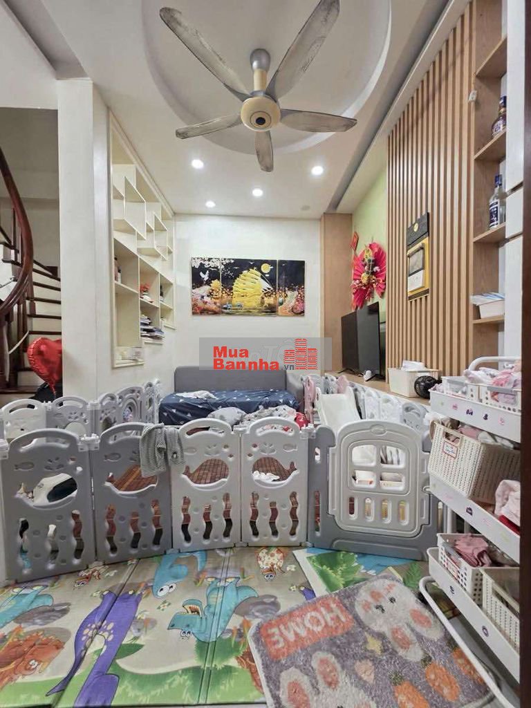 Vị trí vàng phố Trần Khát Chân ngõ thông sổ nở hậu chính chủ ở ngay