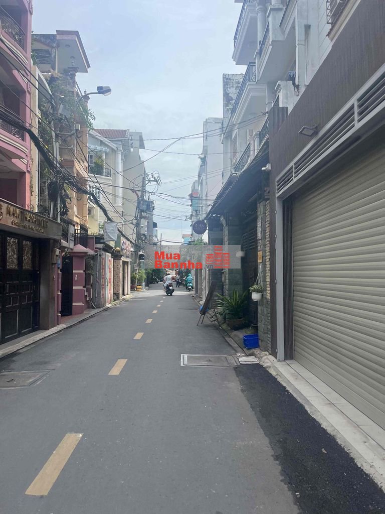 Xe hơi vào nhà - Khu Vip Đệ Nhất - Hẻm thông - Nhà đẹp 4Pn - 50m2