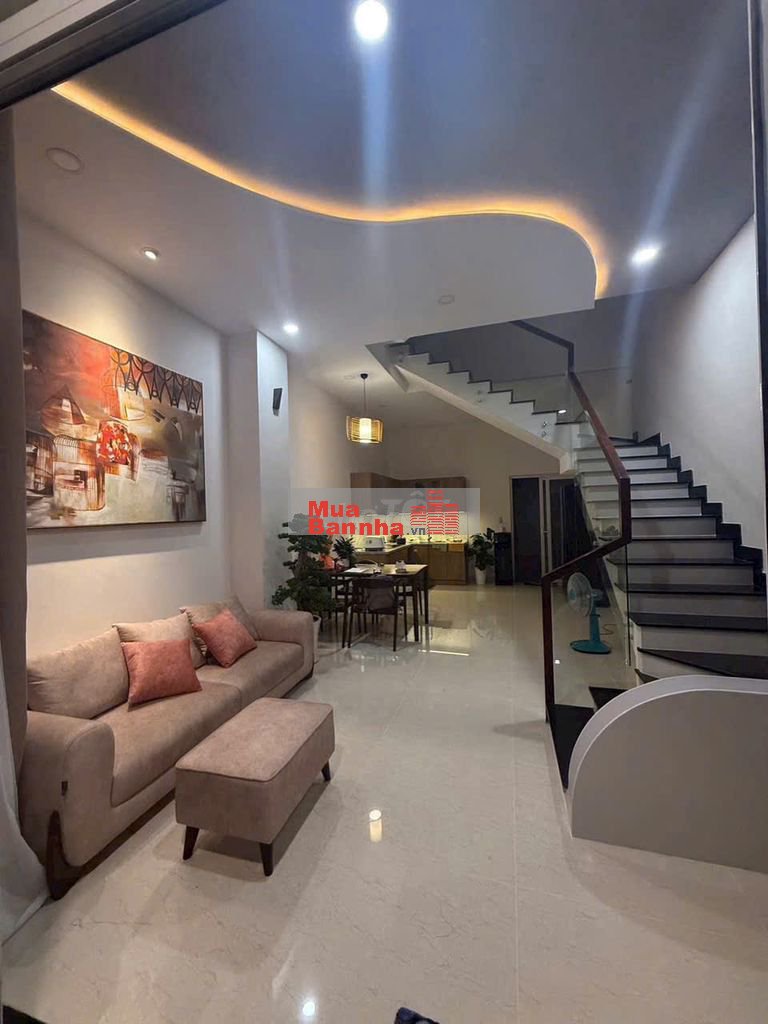 Nhà 4 tầng Hẻm nhựa xe hơi 5m Đường 24 Linh Đông Gần Phạm Văn Đồng