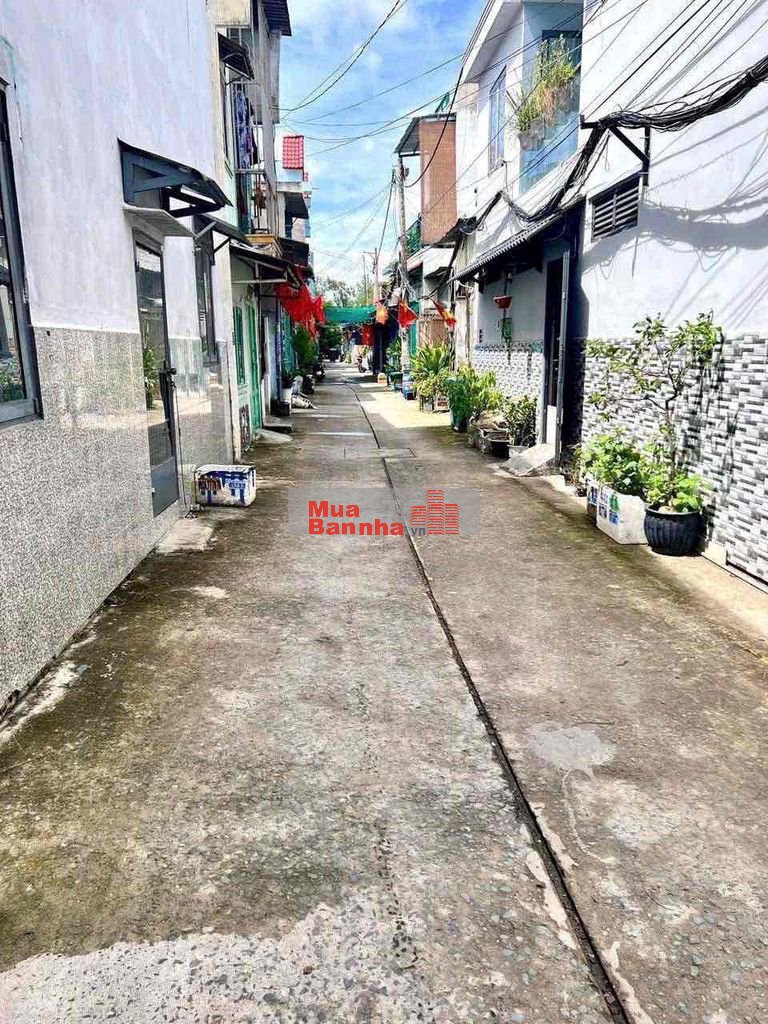 CẦN BÁN DÃY TRỌ NGAY CHỢ BÌNH CHÁNH