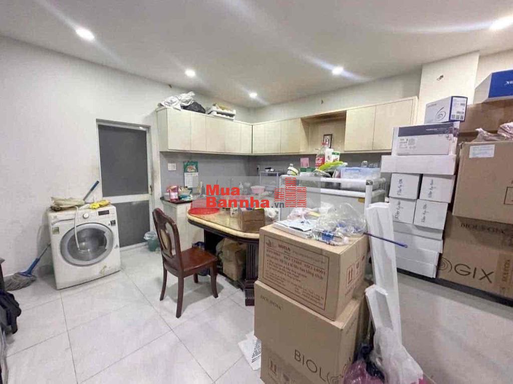 SIÊU PHẨM CƯ XÁ ĐIỆN LỰC ĐƯỜNG SỐ 1 ÔTÔ TRÁNH - DT :75M2 GIÁ 7.4 TỶ