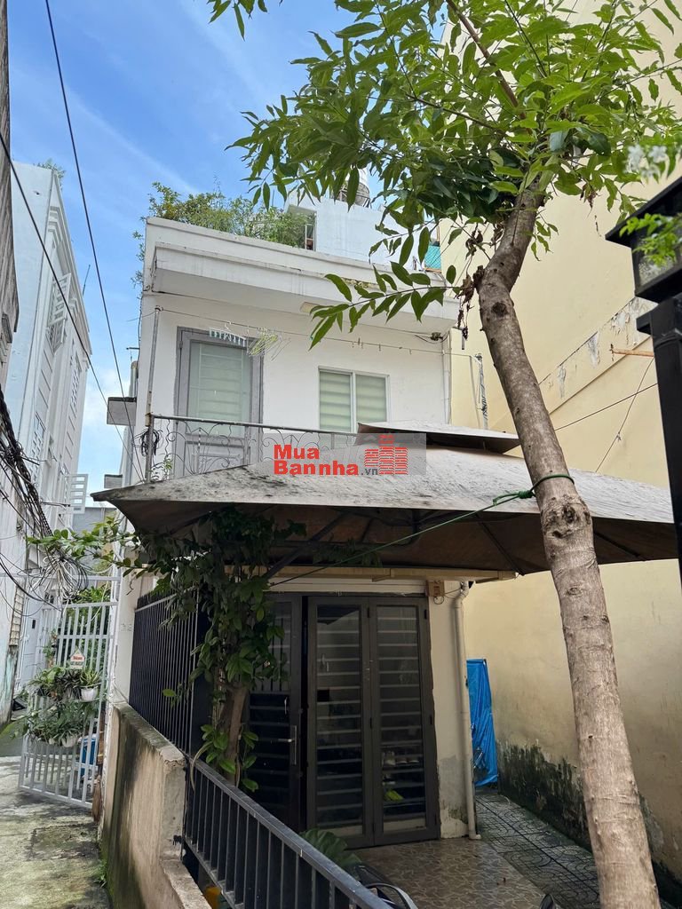 BÁN NHÀ HXH 69/ Nguyễn Gia Trí (D2) 42m2 - sân vườn- 1 Lầu