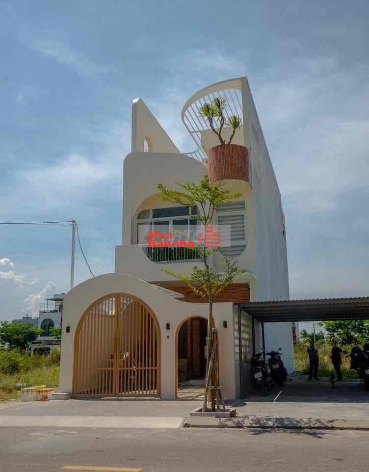 🏠 Nhà 1 Trệt 1 Lầu, 3PN 2WC, Sổ Hồng Riêng – Giá 4–5 Tỷ Gần Bửu Long