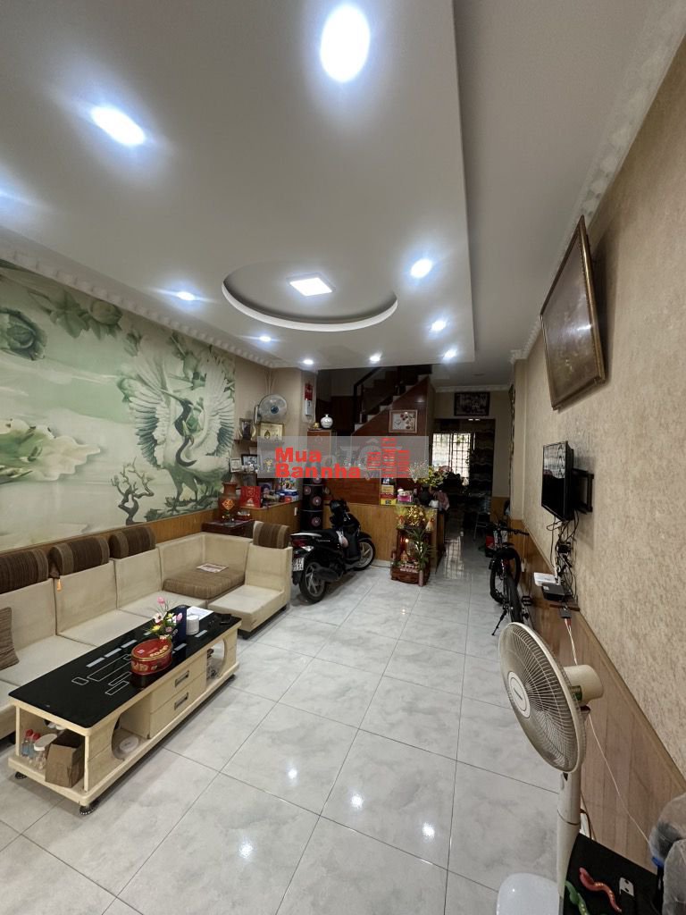 Bán gấp giảm ngay 200tr - HXH, sát MT Nơ Trang Long, chưa tới9T