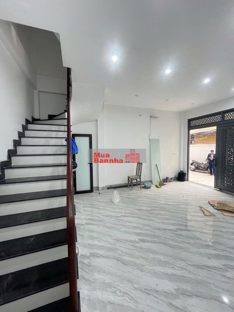 Bán nhà Phân Lô Cán Bộ 36m Quang Trung. 7Tỷ. 70m Ga Tàu,Oto đỗ cửa 247