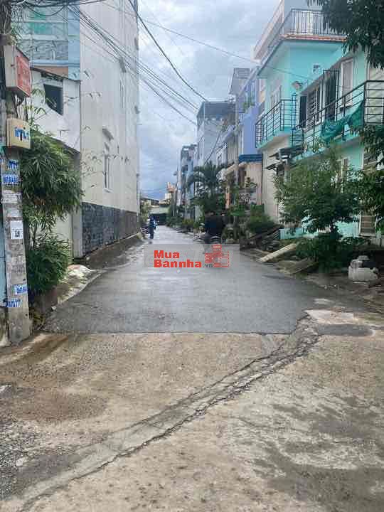 NHÀ NGANG 12M – DT RỘNG 180M2 – KDC GIA HÒA – BÌNH HƯNG – BÌNH CHÁNH