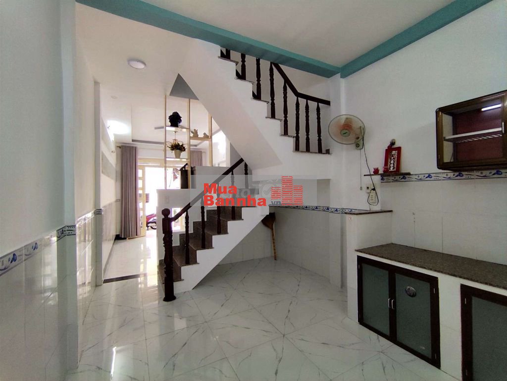 Nhà Quận 6 đường Bà Hom giá rẻ gần mặt tiền đường