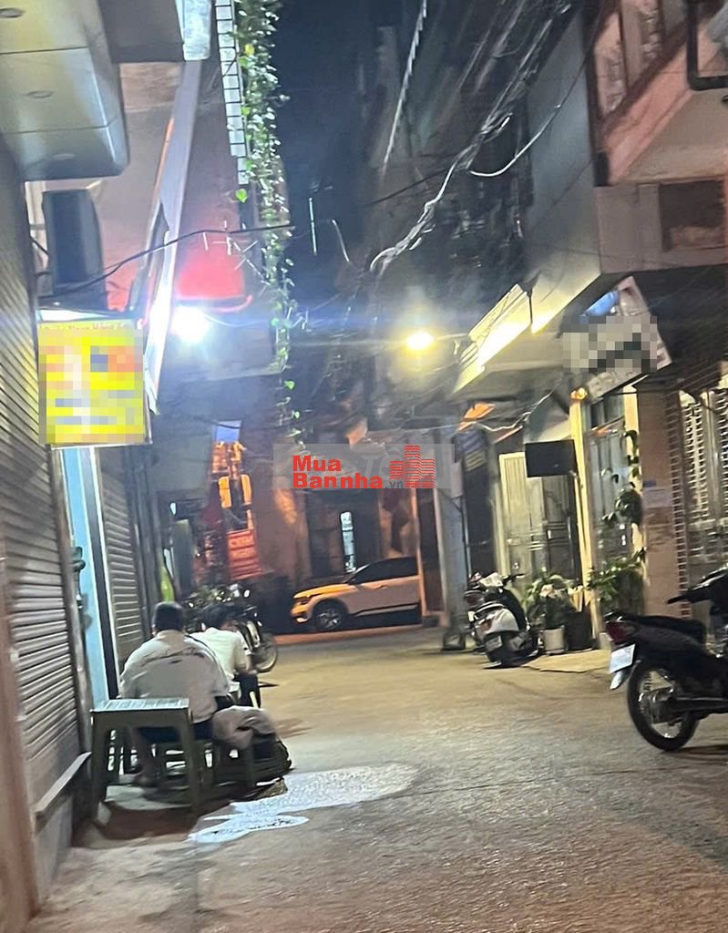 PHỐ LÊ VĂN HIẾN–NHÀ DÂN XÂY CHẮC CHẮN –Ô TÔ TRÁNH –KINH DOANH ĐA DẠNG.