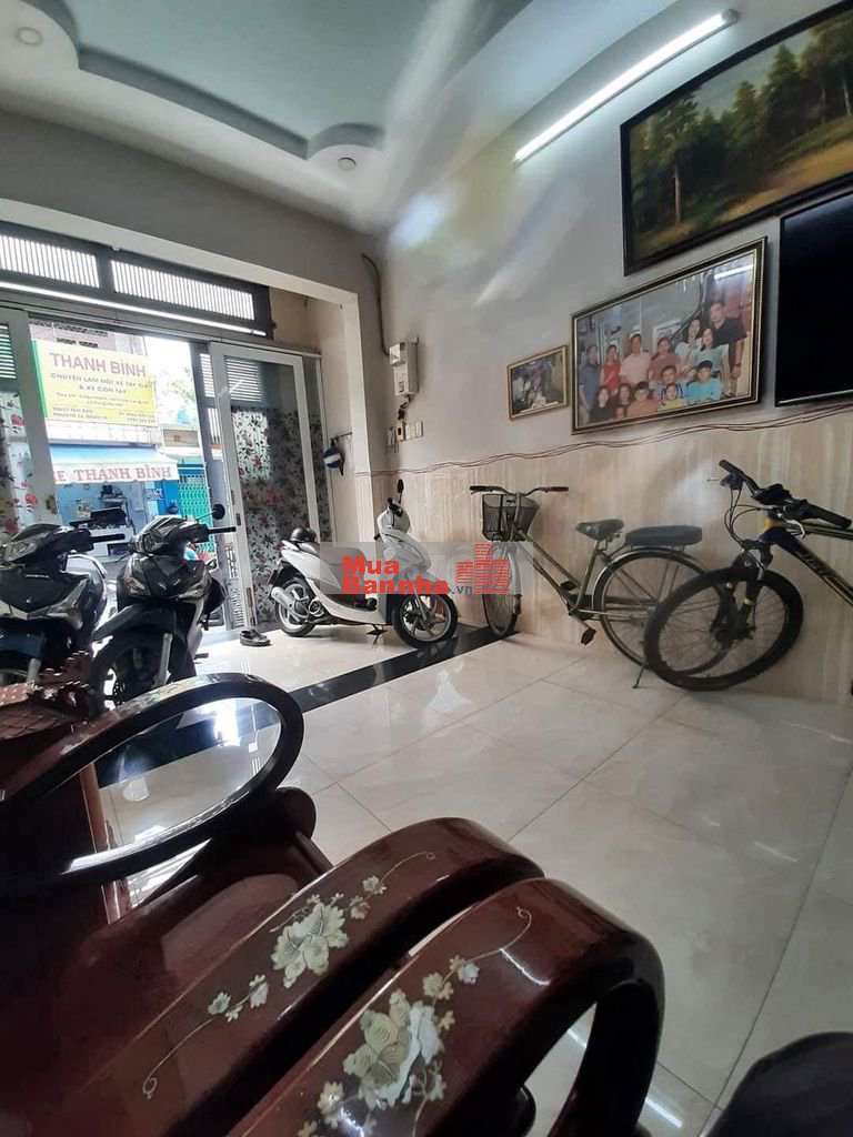 Bán Nhà Trệt + 4 lầu Hẻm 35 Trần Đình Xu P.Cầu Kho Q.1