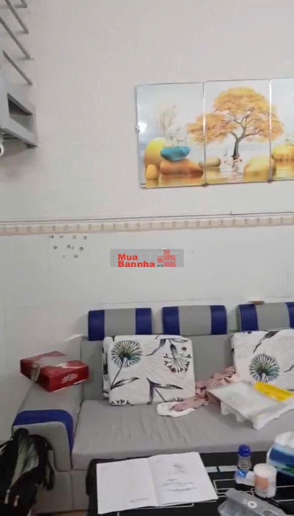 NHÀ 1 TRỆT 1 LẦU ĐƯỜNG SỐ 11 BÌNH TÂN CHỈ 1.9 TỶ