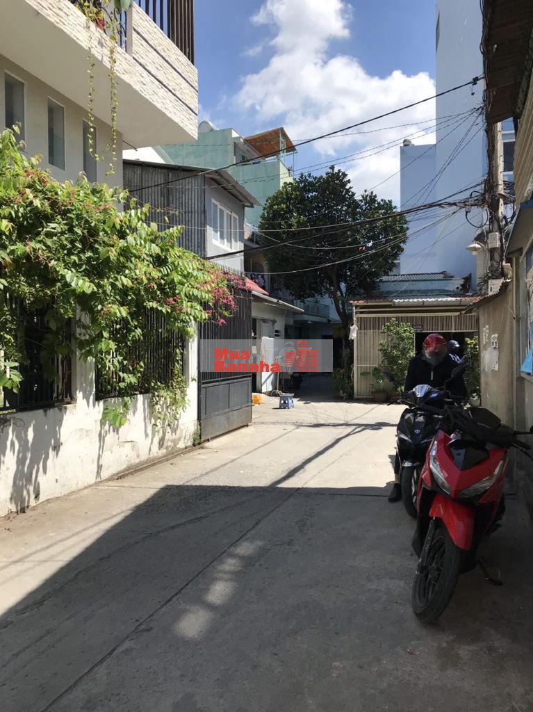 Bán nhà góc 2 mặt tiền Hẻm Xe Hơi 6m – 85m vuông đất. Ngang gần 8m