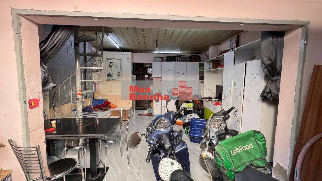 NHỈNH 2 TỶ CÓ NGAY NHÀ 2 TẦNG SỔ HỒNG RIÊNG CHÍNH CHỦ, CẠNH QUẬN 7