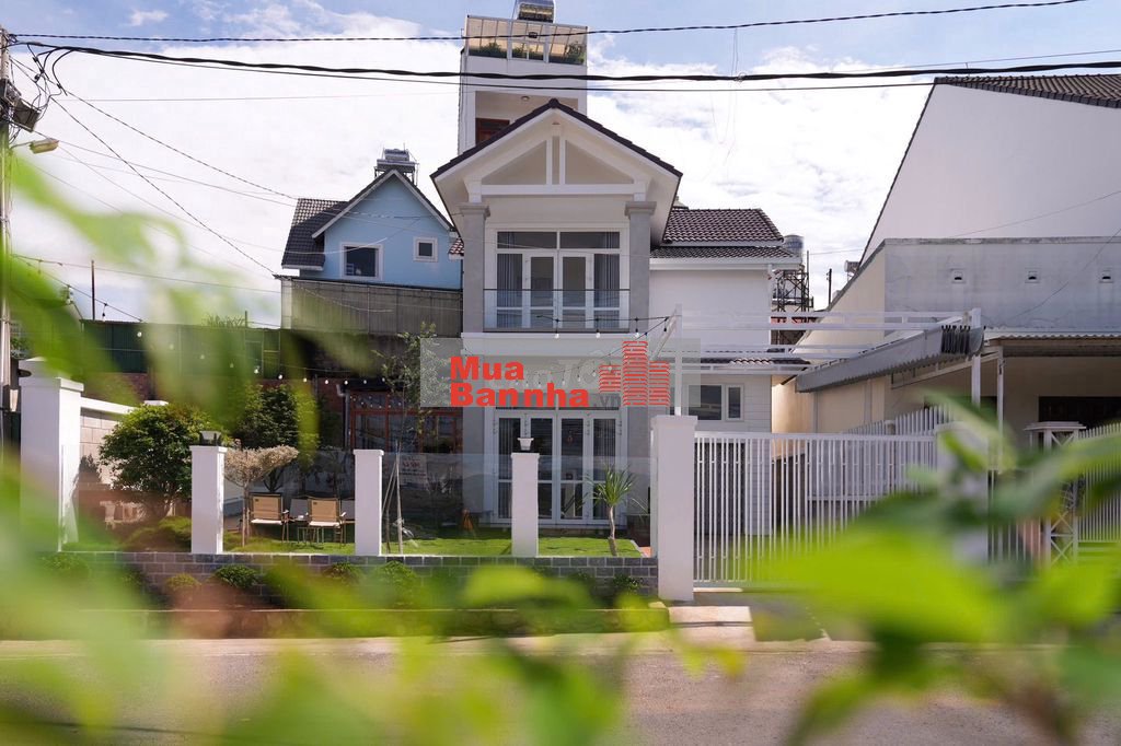 🌿 Bán gấp nhà đẹp Triệu Việt Vương, Phường 4 – chỉ xách vali vào ở!