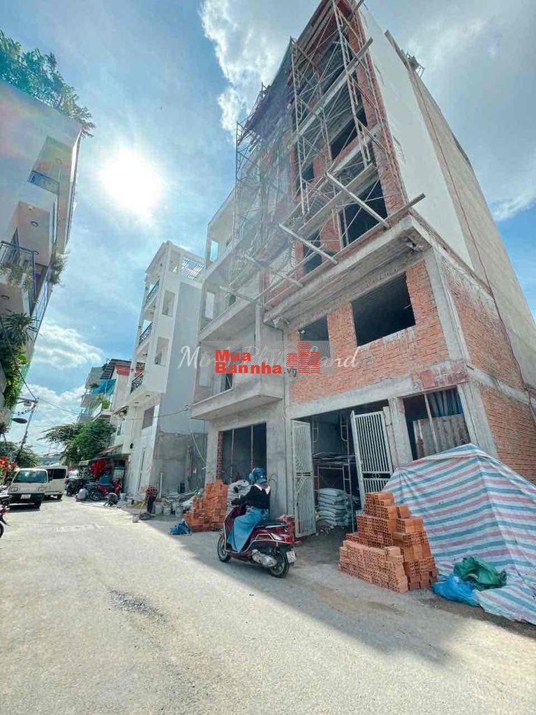 BÁN NHÀ 2 TẦNG - ĐƯỜNG NHỰA 8m - SÁT MT HOÀNG TRỌNG MẬU - P.TÂN HƯNG