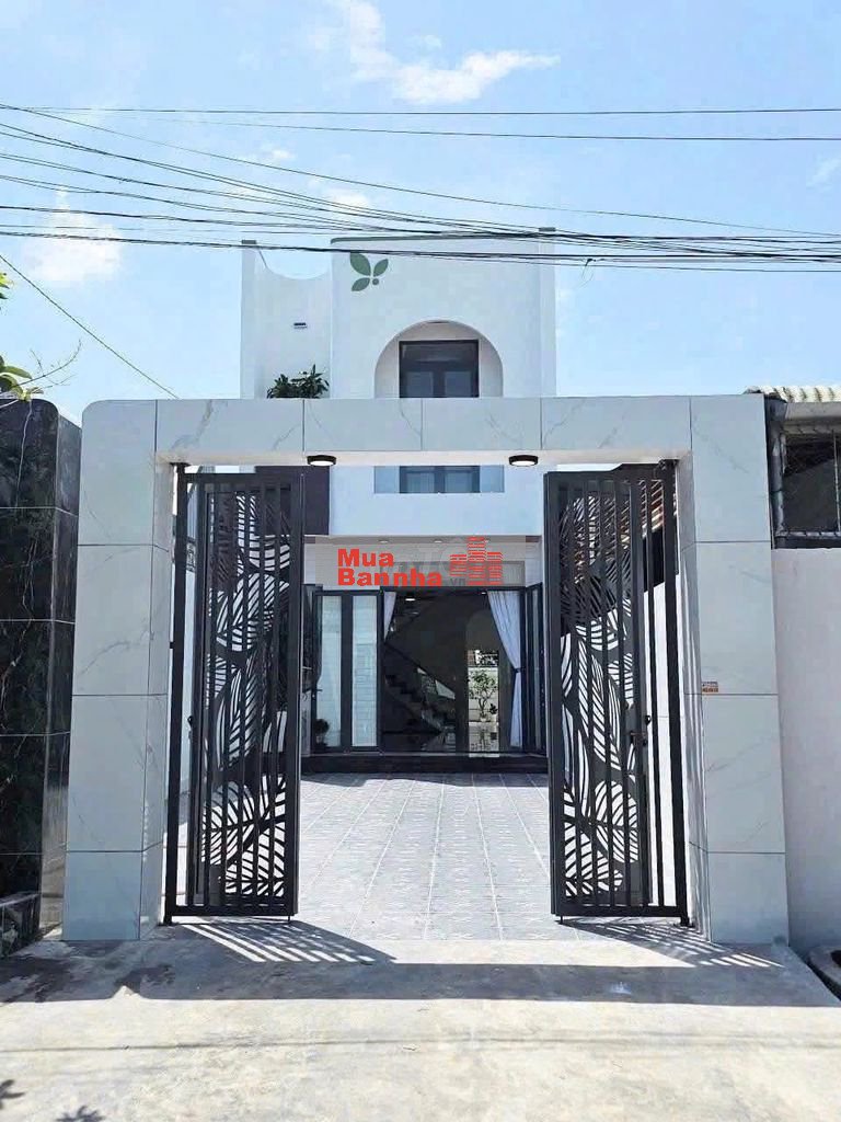 Việt kiều Mỹ xây nhà chưa kịp ở này nào, bán gấp căn nhà ngay Bửu Long