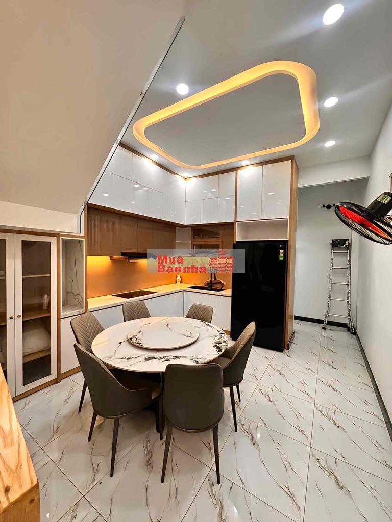 BÁN CĂN NHÀ PHỐ BCONS SÁT LÀNG ĐẠI HỌC, METRO SUỐI TIÊN, 4 LẨU, SỔ SẴN