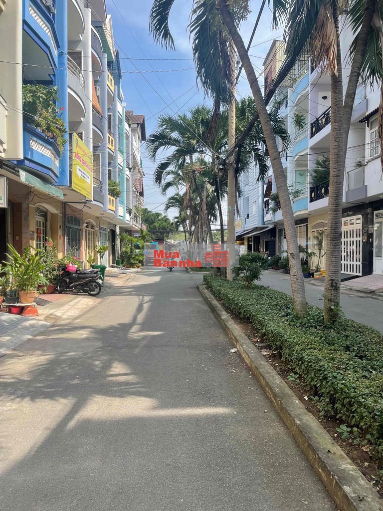 Bán nhà mặt tiền Cao Lỗ, xe hơi ngủ nhà, 64m2, 5PN, SHR, HCĐ,