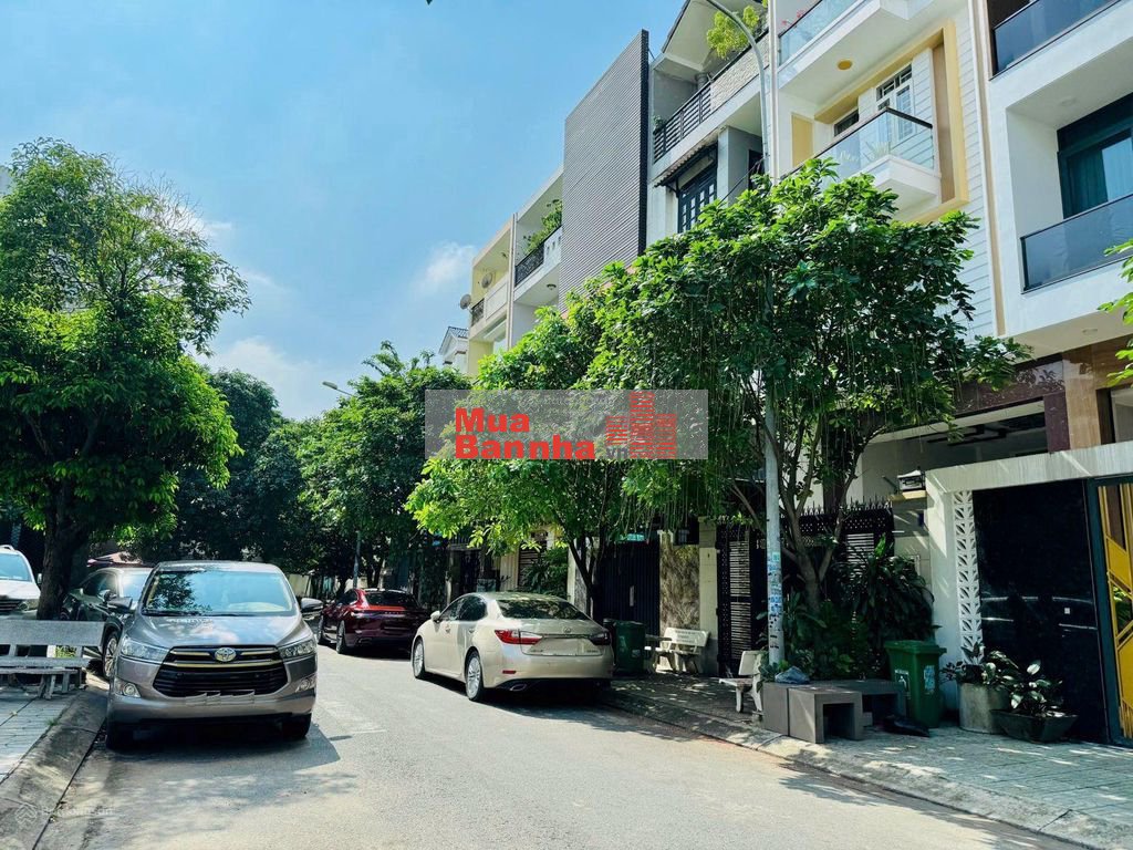 BÁN NHÀ 4 TẦNG TẶNG NỘI THẤT- GẦN HOÀNG DIỆU 2 -ĐƯỜNG TRƯỚC NHÀ 6M