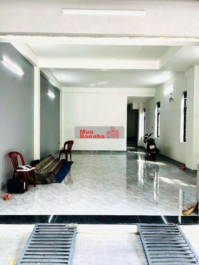 MẶT TIỀN 30M - NGANG KHỦNG 5,7 x 22M - 3 TẦNG - TAM BÌNH -13.5 TỶ