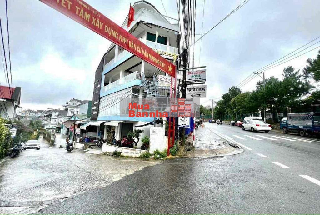 Bán Gấp Căn Biệt Thự Nghỉ Dưỡng Ngay Trung Tâm P6.TP. Đà Lạt