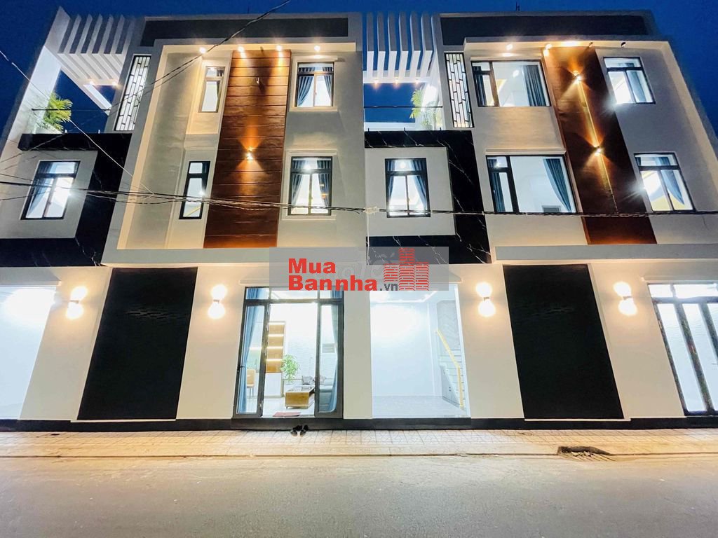 Nhà mặt tiền 3 lầu vừa ở vừa kinh doanh cách võ văn kiệt 100m cần thơ