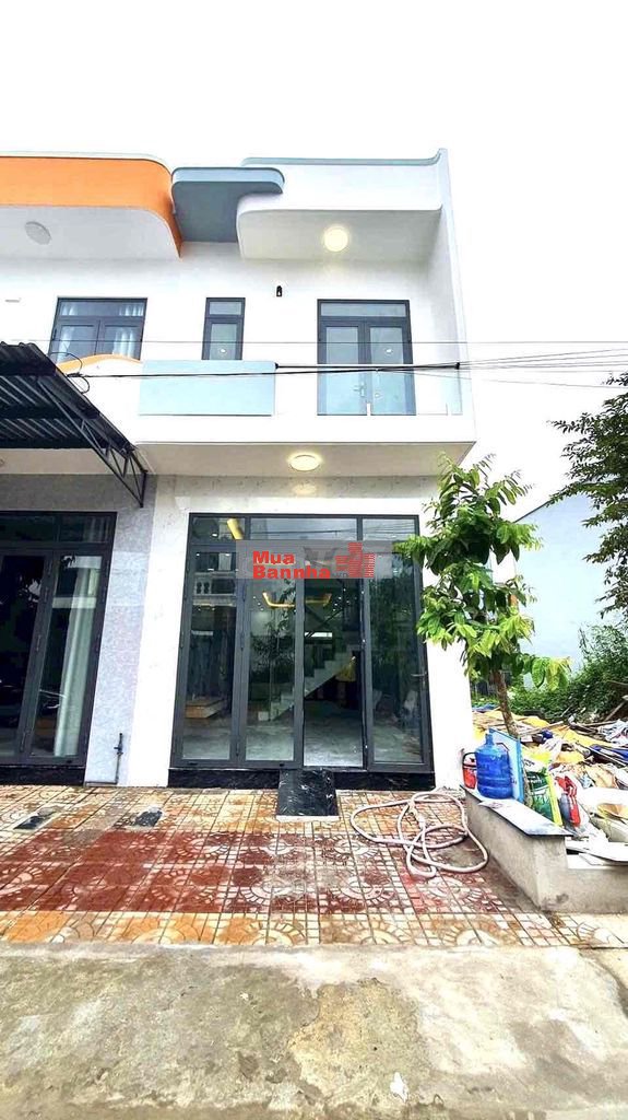 Nhà Lầu Mới 100% Hoàn công 3pn Đường C9 kdc Phú An đối diện bv Hoan My