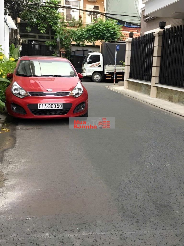 Bán nhà Tân Bình giá Bình Tân - Hẻm xe hơi - Nhỉnh 3 tỷ