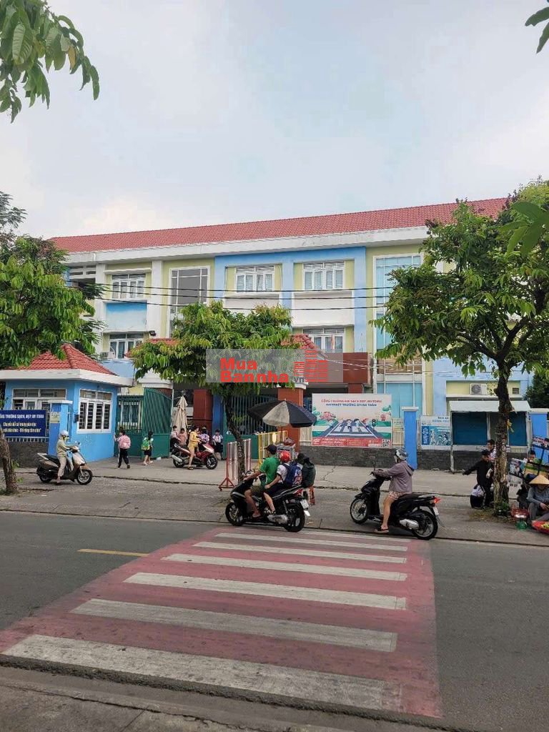 GIẢM 200tr NHÀ C4 ĐẸP KHU VỰC AN NINH GIÁP TÂN BÌNH