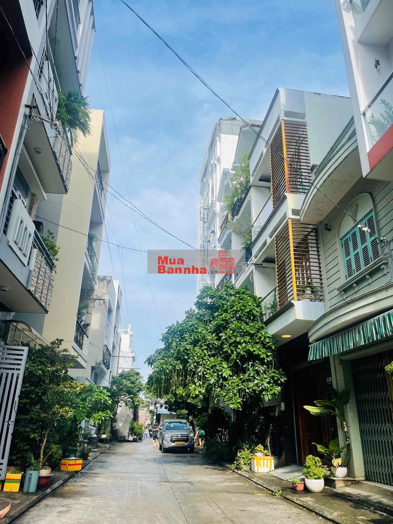 Bán nhà nát 67/42 bờ bao Tân thắng DT: 4x16,5m