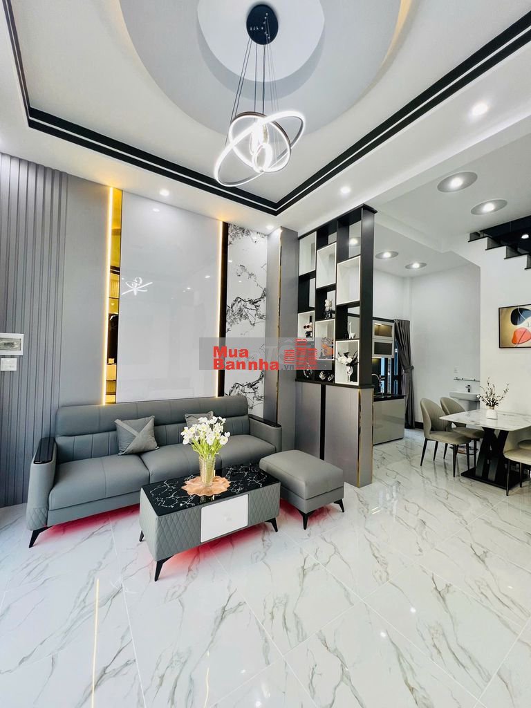 * HÀNG HIẾM * NHÀ GỐC 2 MẶT TIỀN – 2 TẦNG, FULL NỘI THẤT – GIÁ 2,85 TỶ