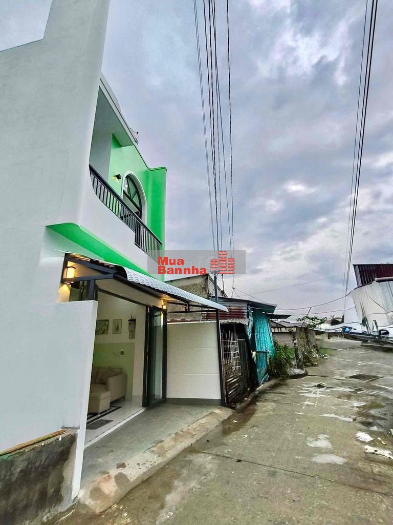 🏡 BÁN NHÀ TRỆT LẦU MỚI ĐẸP – TẶNG FULL NỘI THẤT + NƯỚC NÓNG NLMT 📍 Mặt