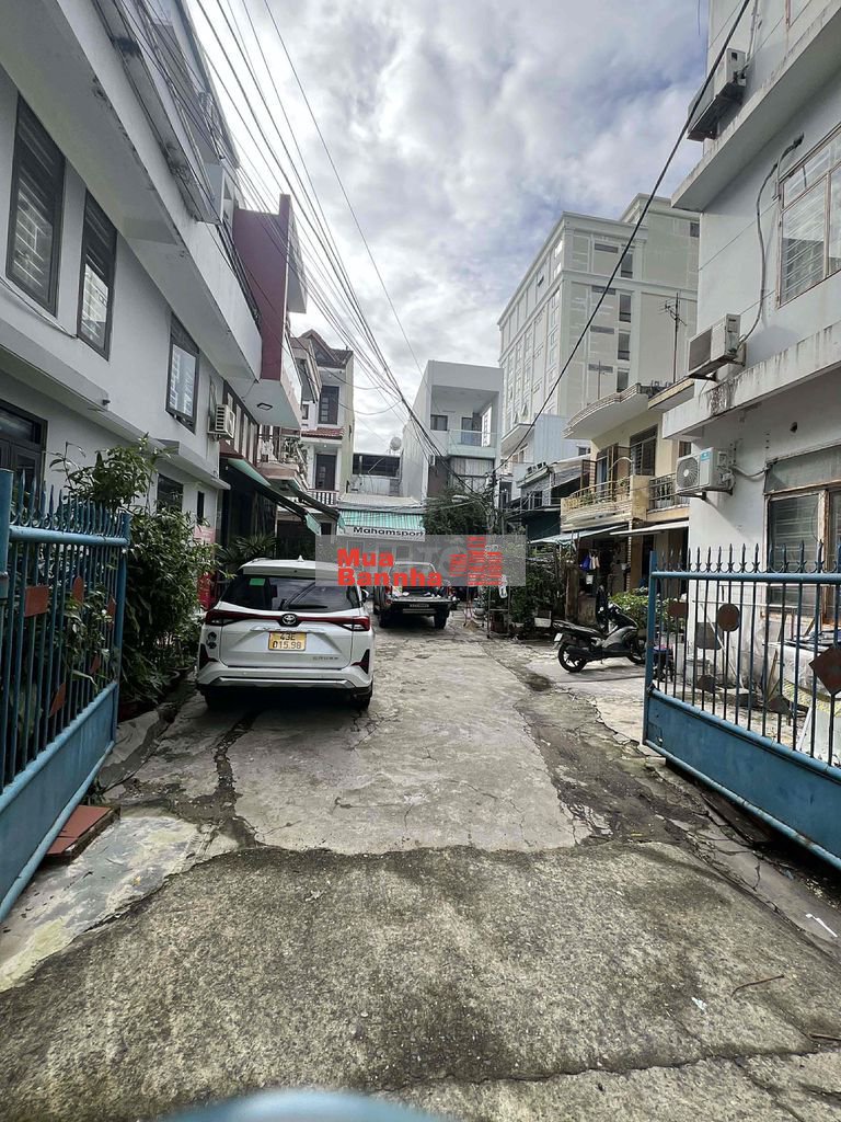 bán gấp nhà trung tâm thành phố