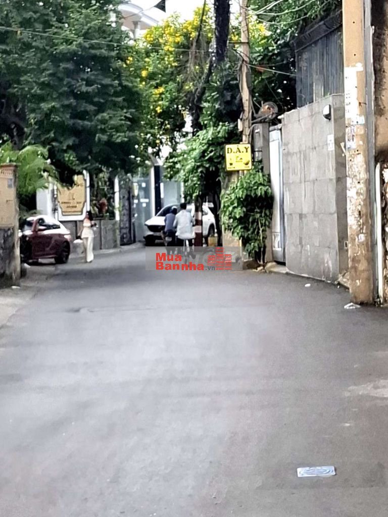 BÁN NHANH CĂN NHÀ ĐẸP, THÍCH QUẢNG ĐỨC,P5, PN, DT 4,1M×16M, GIÁ 8,7 TỶ