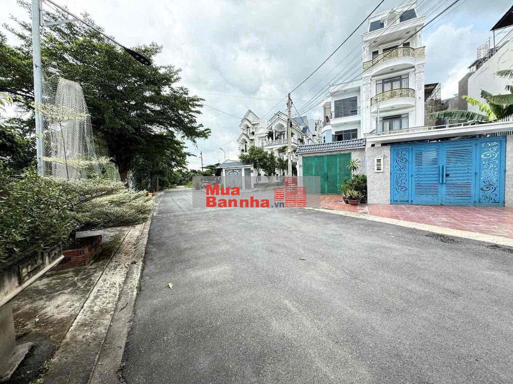 Nhà 4.7x33 – 3 Tầng Nguyễn Ảnh Thủ –Đường 10m - Giá 6Tyx