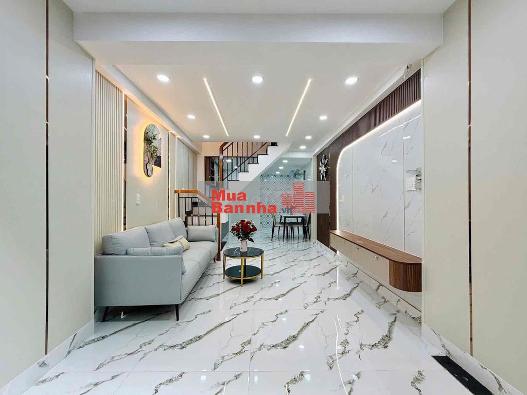 BÁN NHÀ NHỈNH 4 TỶ- HẺM XE HƠI- GẦN EMART GÒ VẤP