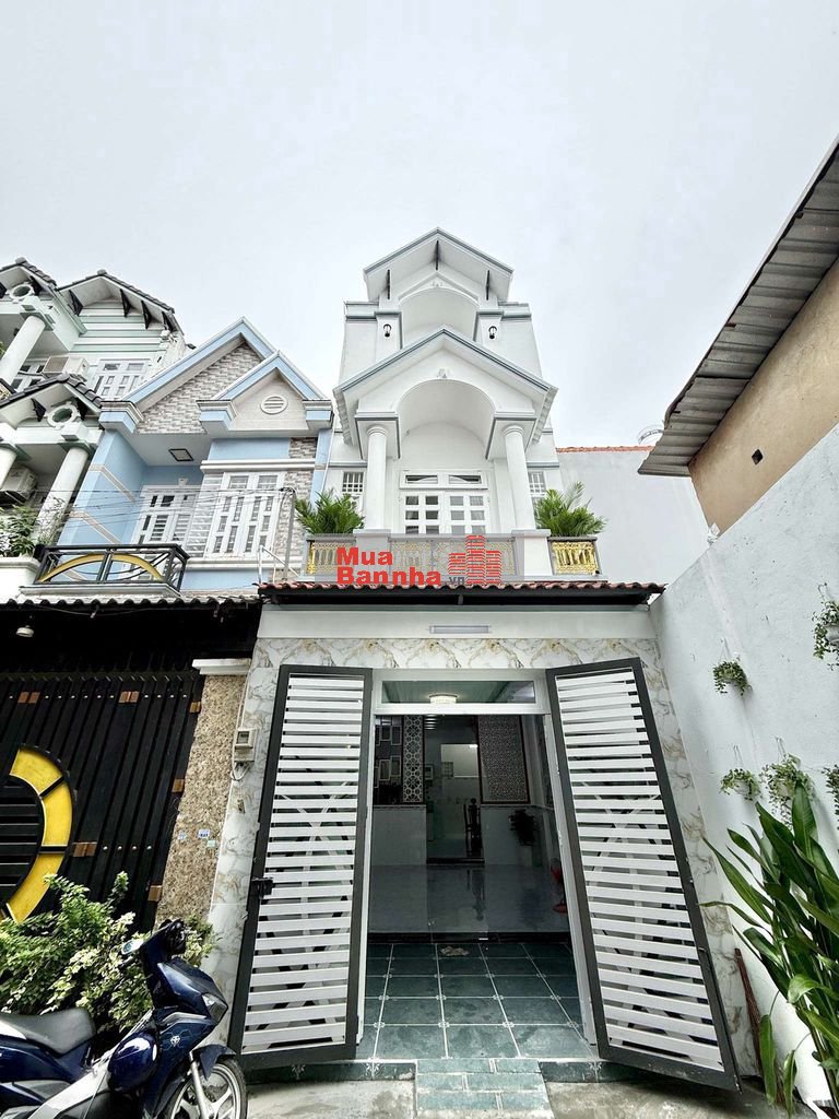 Nhà phố 3 tầng 4m Nở hậu 5,5m x 15m. 1/ Hẻm 6m Đường Nguyễn Thị Đặng