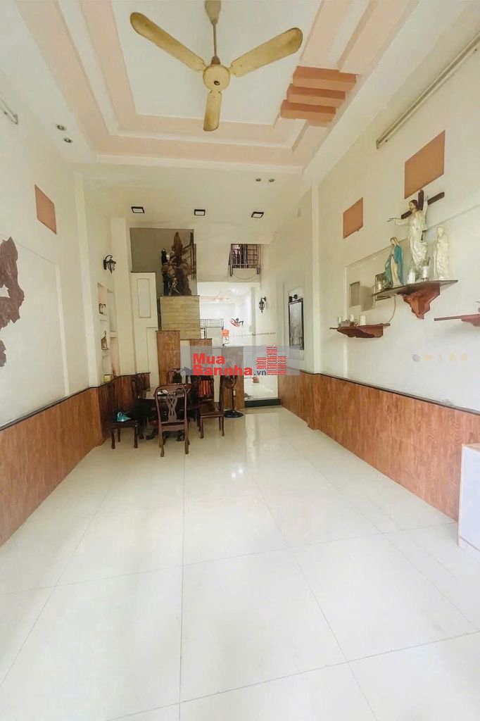 NHÀ NGAY VƯỜN LÀI- 4 TẦNG- HXH-SÁT MẶT TIỀN -70M2(4.1x18)- GIÁ 7.X TỶ