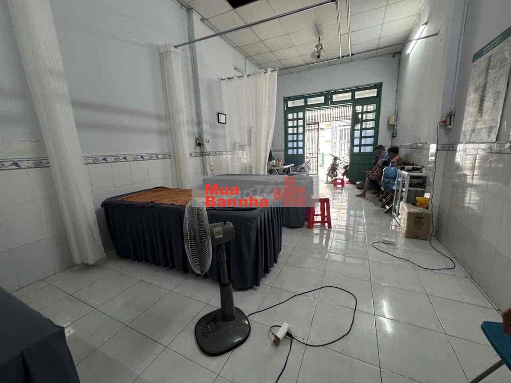 Nhà hẻm xe hơi giá CỰC TỐT đường Bùi Quang Là